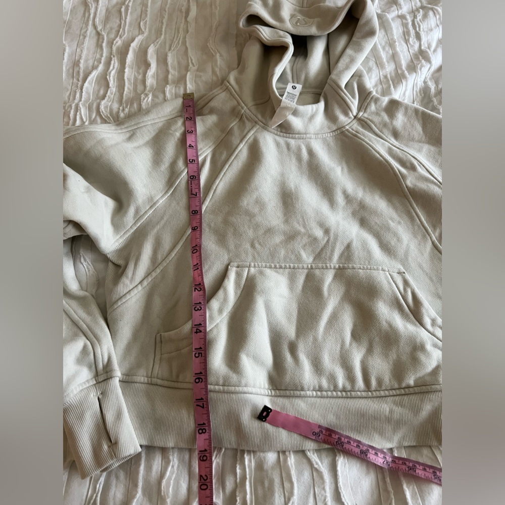 Lululemon Cropped Cream Hoodie Sweater - Picture 5 of 7